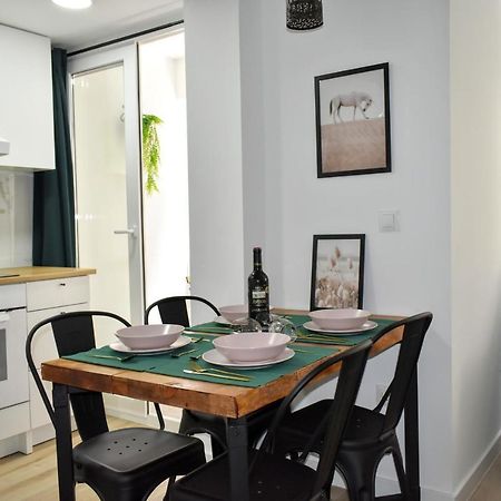 Paris Dream - Torremolinos Apartment Bagian luar foto