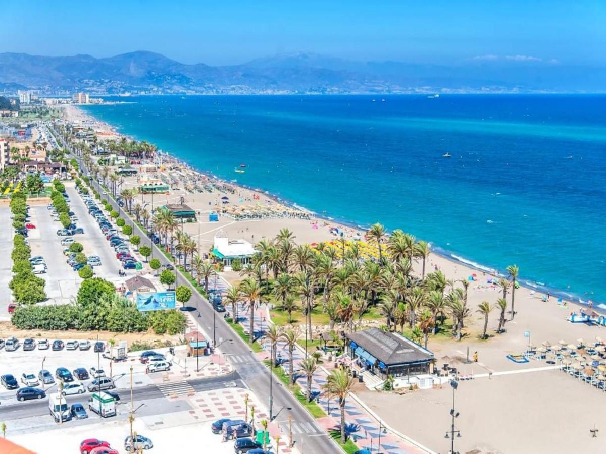 Paris Dream - Torremolinos Apartment Bagian luar foto