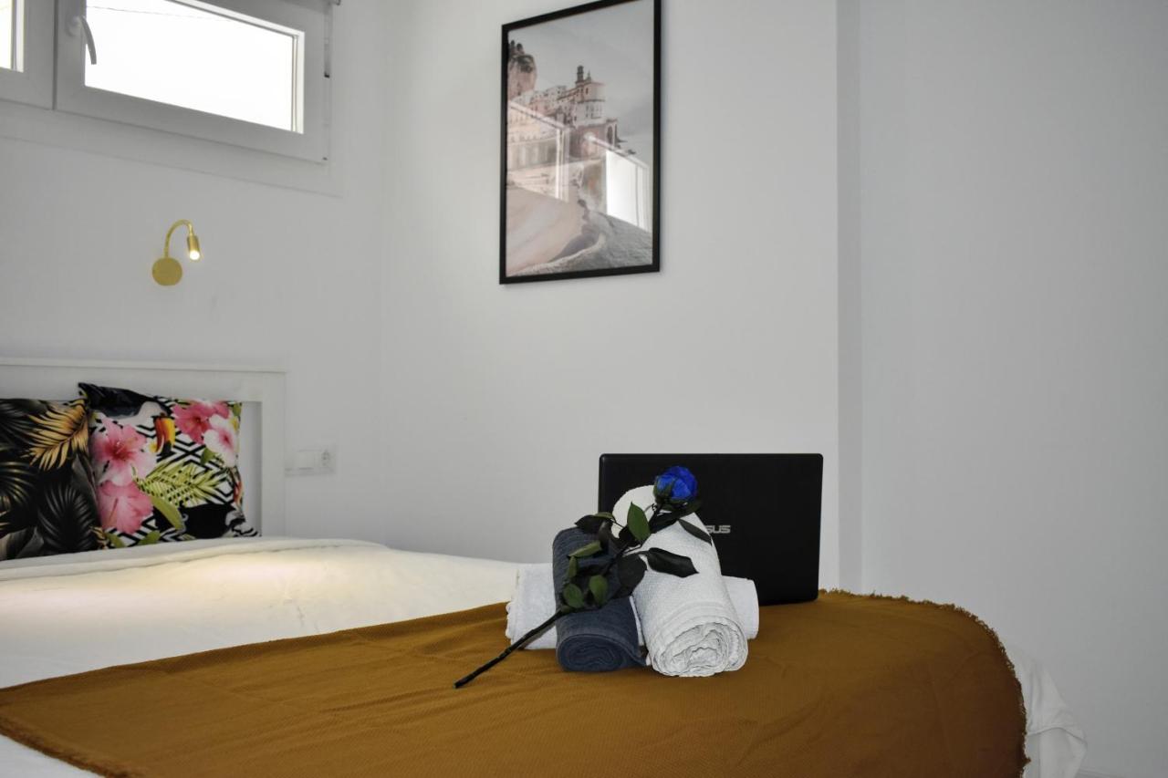 Paris Dream - Torremolinos Apartment Bagian luar foto