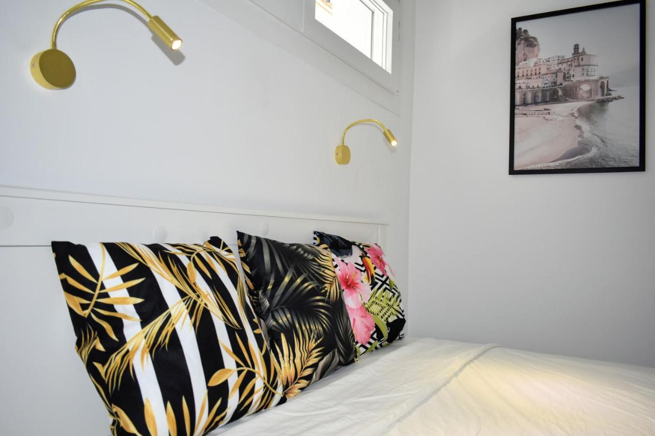 Paris Dream - Torremolinos Apartment Bagian luar foto